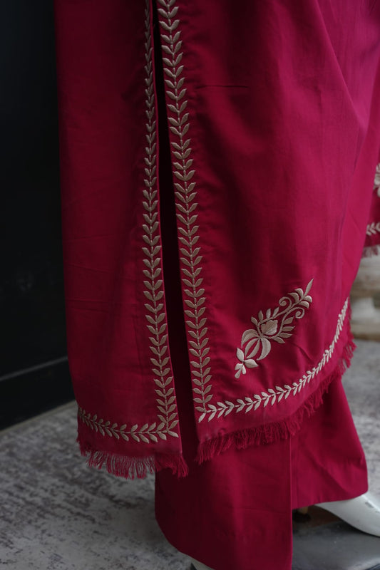 Zarif Long Kaftan Cherry Red