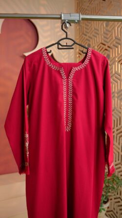 Zarif Long Kaftan Cherry Red